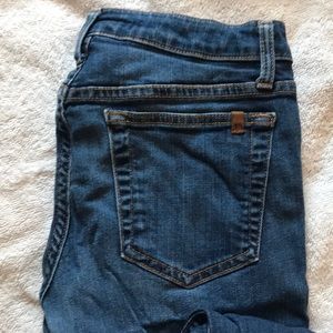 Joe’s medium wash skinny jeans
